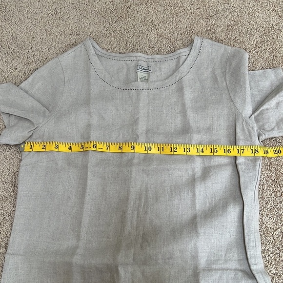 L.L.Bean tan SZ 4, short sleeve linen dress with hem detail. - Picture 7 of 7